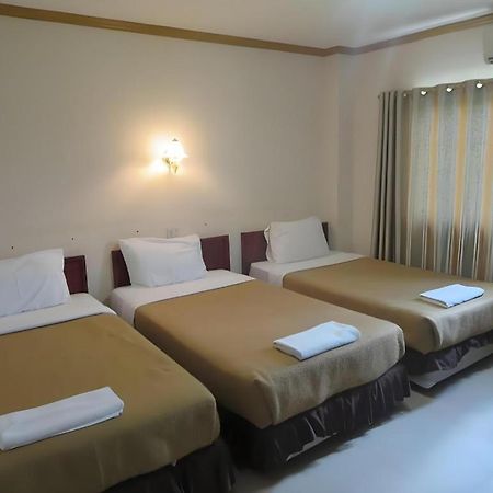 Chaleunehoung Hotel Vientiane Bagian luar foto