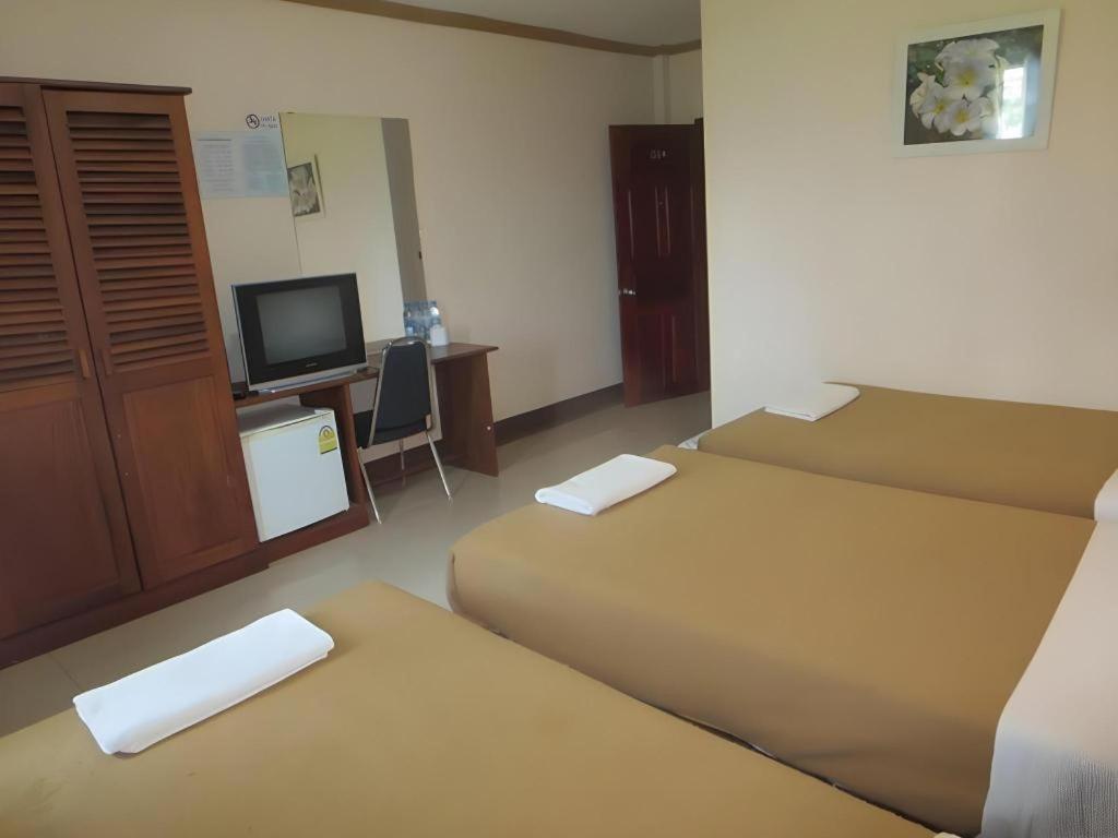 Chaleunehoung Hotel Vientiane Bagian luar foto